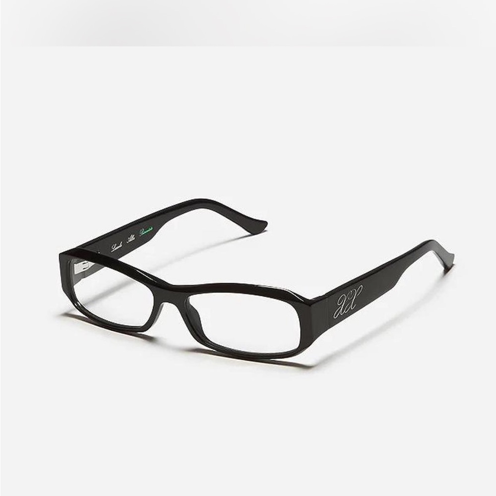 Black Rectangular Glasses